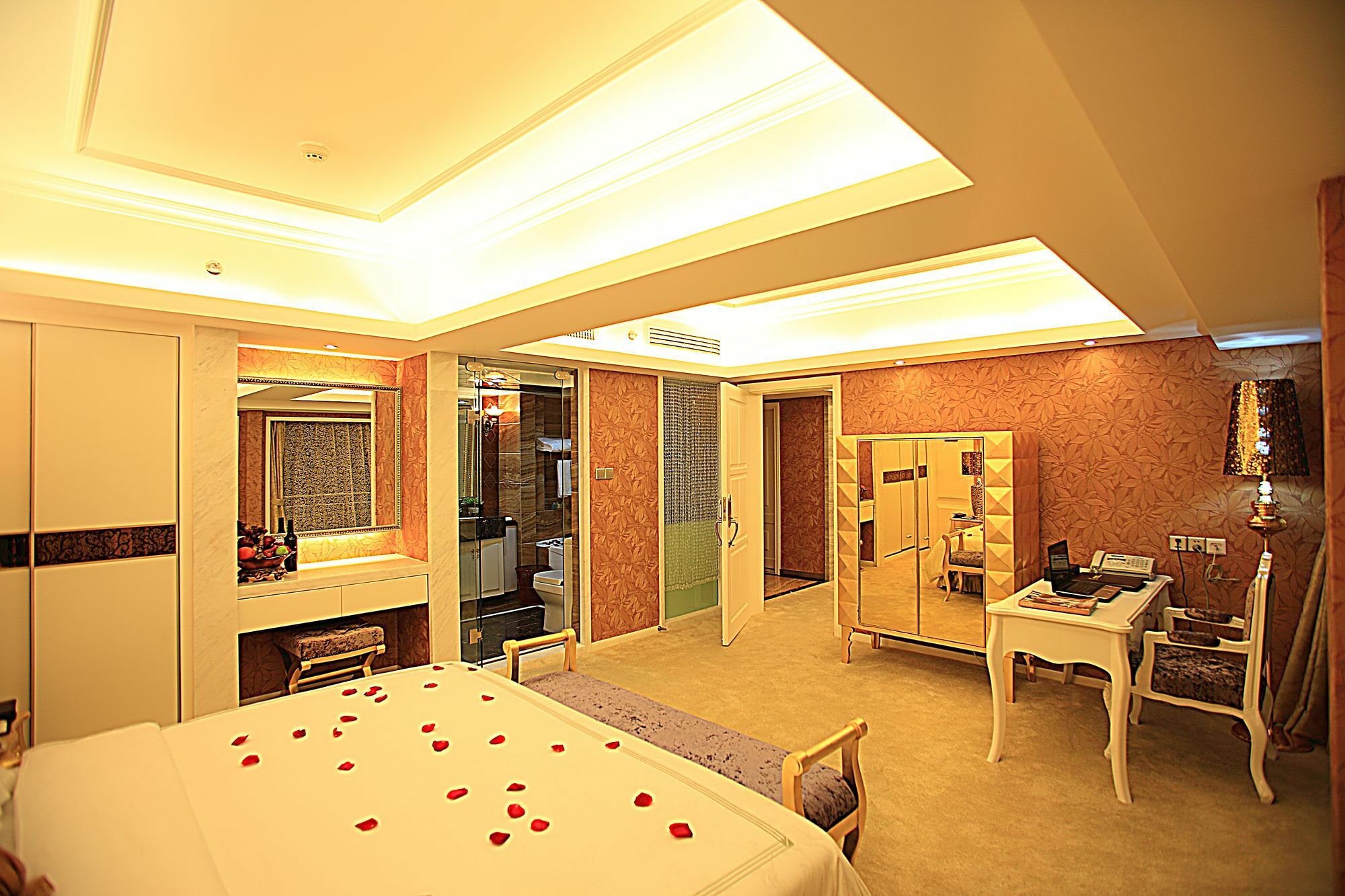 Perthden Hotel Shenzhen Buitenkant foto
